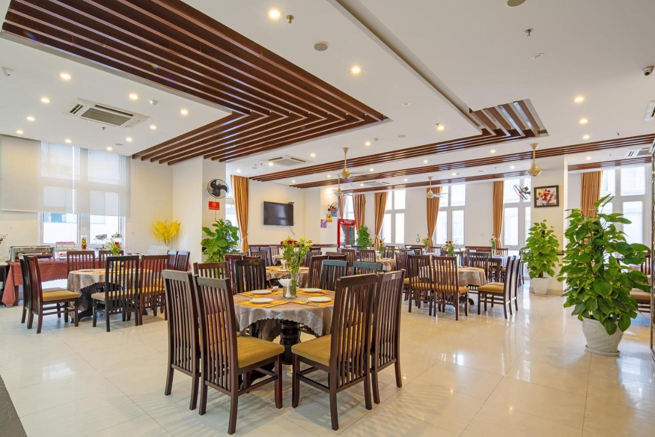 Tay Bac Hotel Da Nang Exterior foto