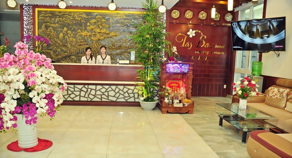 Tay Bac Hotel Da Nang Exterior foto