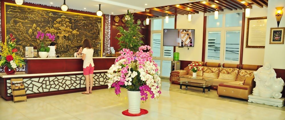 Tay Bac Hotel Da Nang Exterior foto