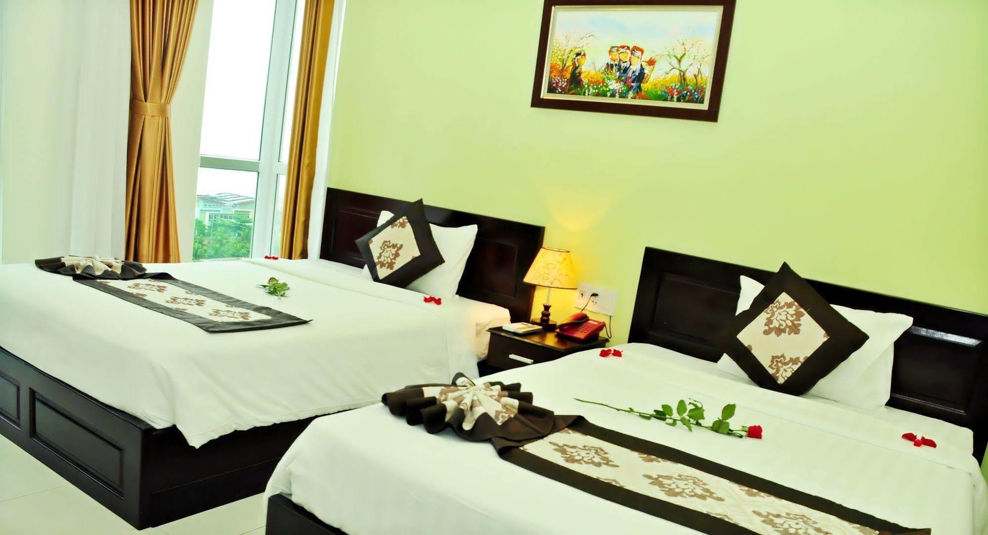 Tay Bac Hotel Da Nang Exterior foto